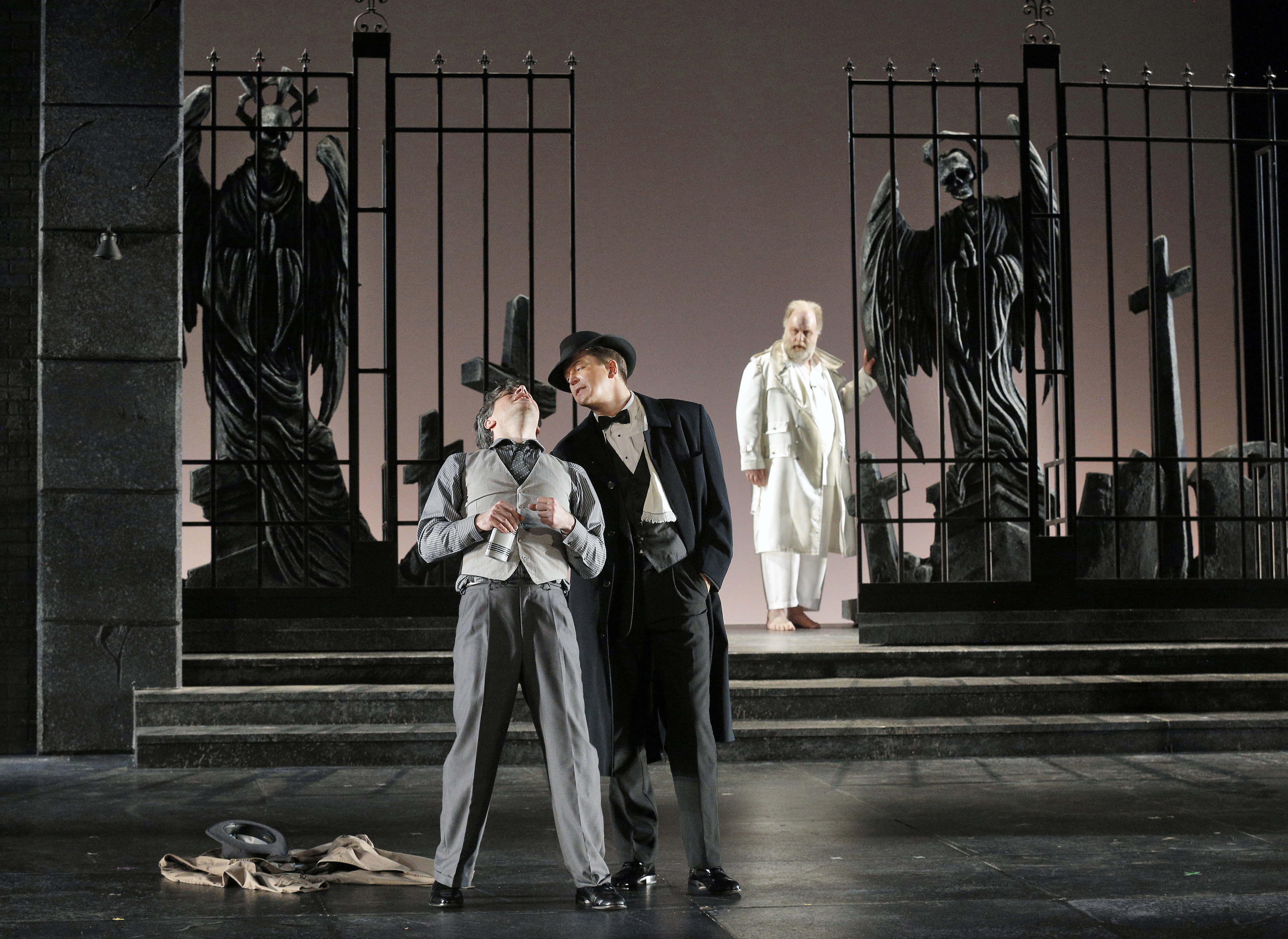 CAN’T FIGHT THIS FEELING: Lyric Opera ‘Giovanni’ exploits visual, emotional contrasts
