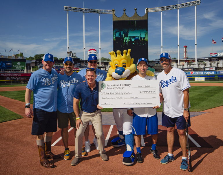 Patrick Mahomes wins Royals' celebrity softball game