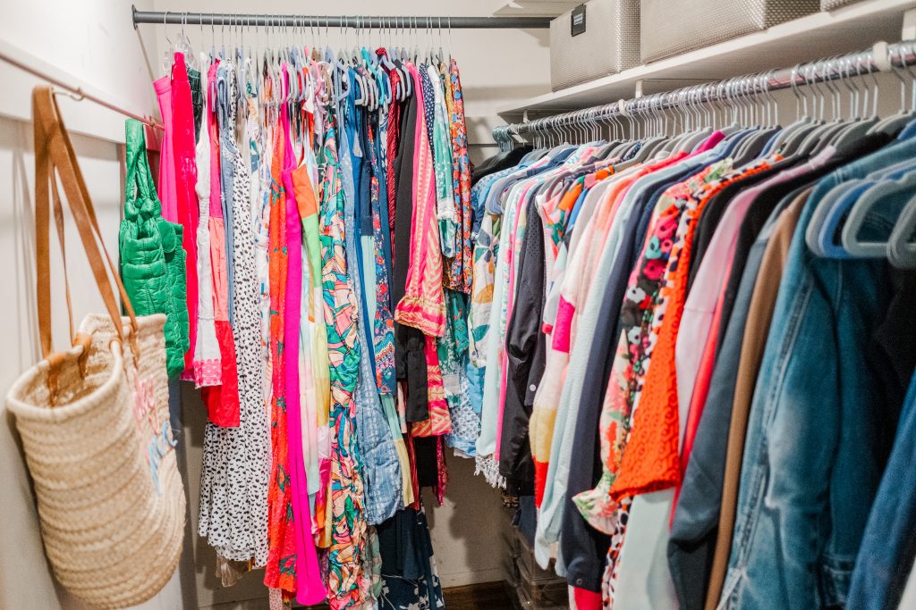 Here's How To Evaluate Your Wardrobe During a Closet Cleanout