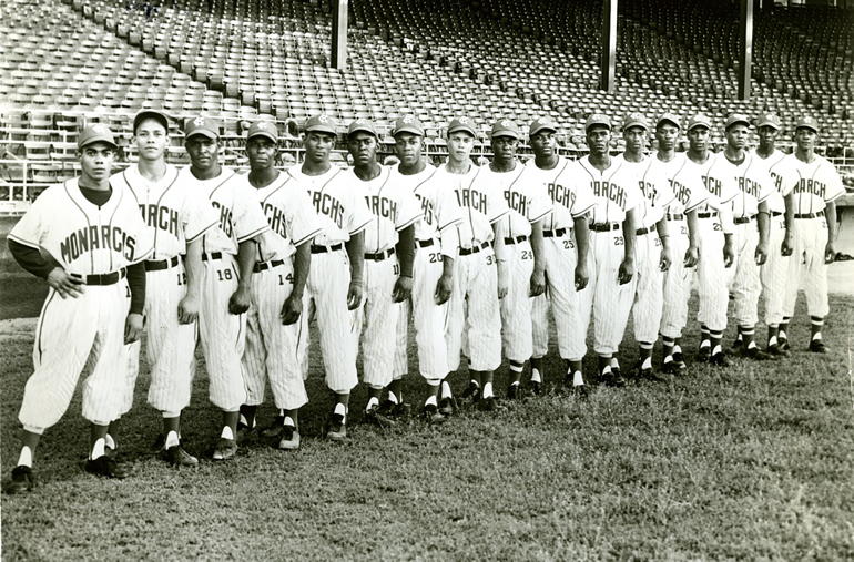 Rosenthal: How an independent league club rebranded itself the Kansas City  Monarchs, the revered Negro Leagues team - The Athletic