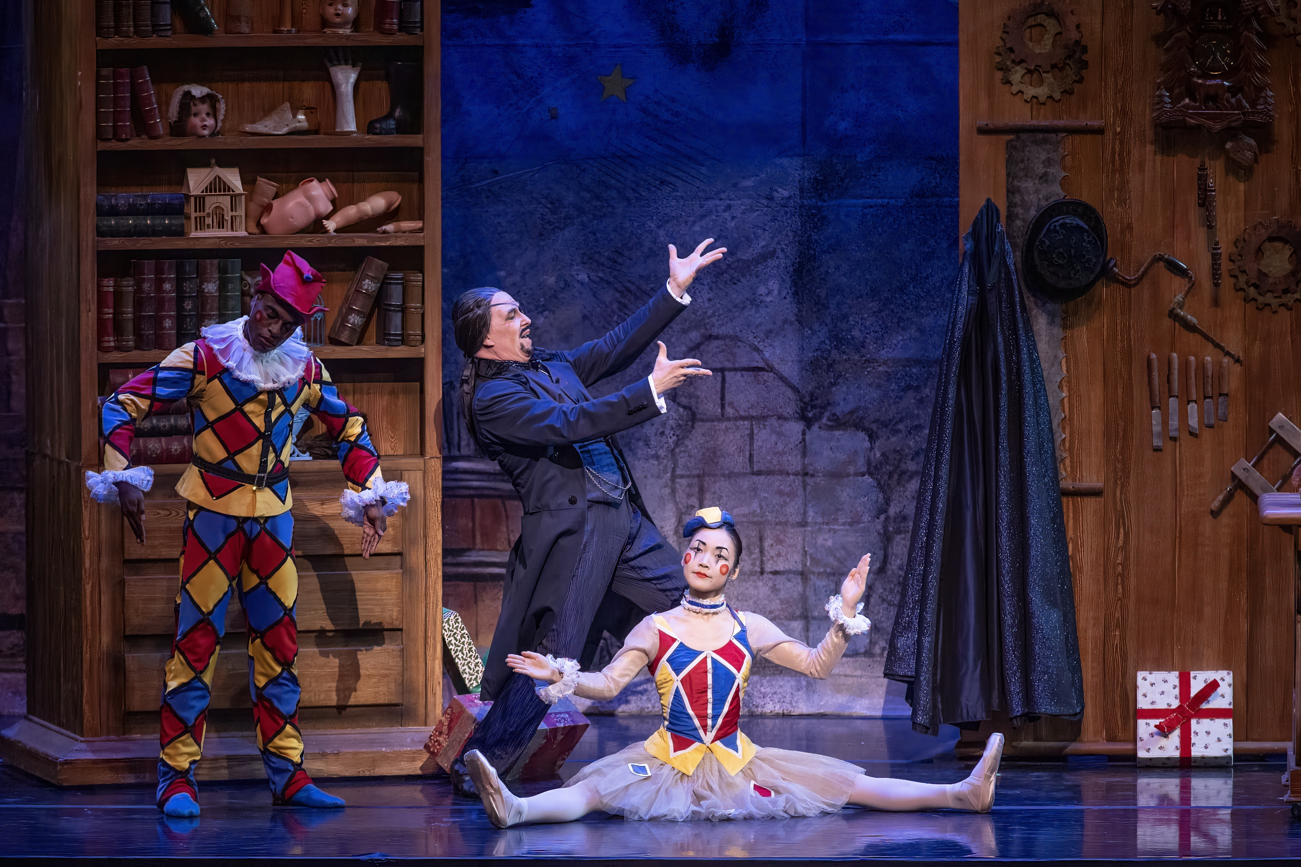 REVIEW: Ballet outdoes itself with annual holiday classic