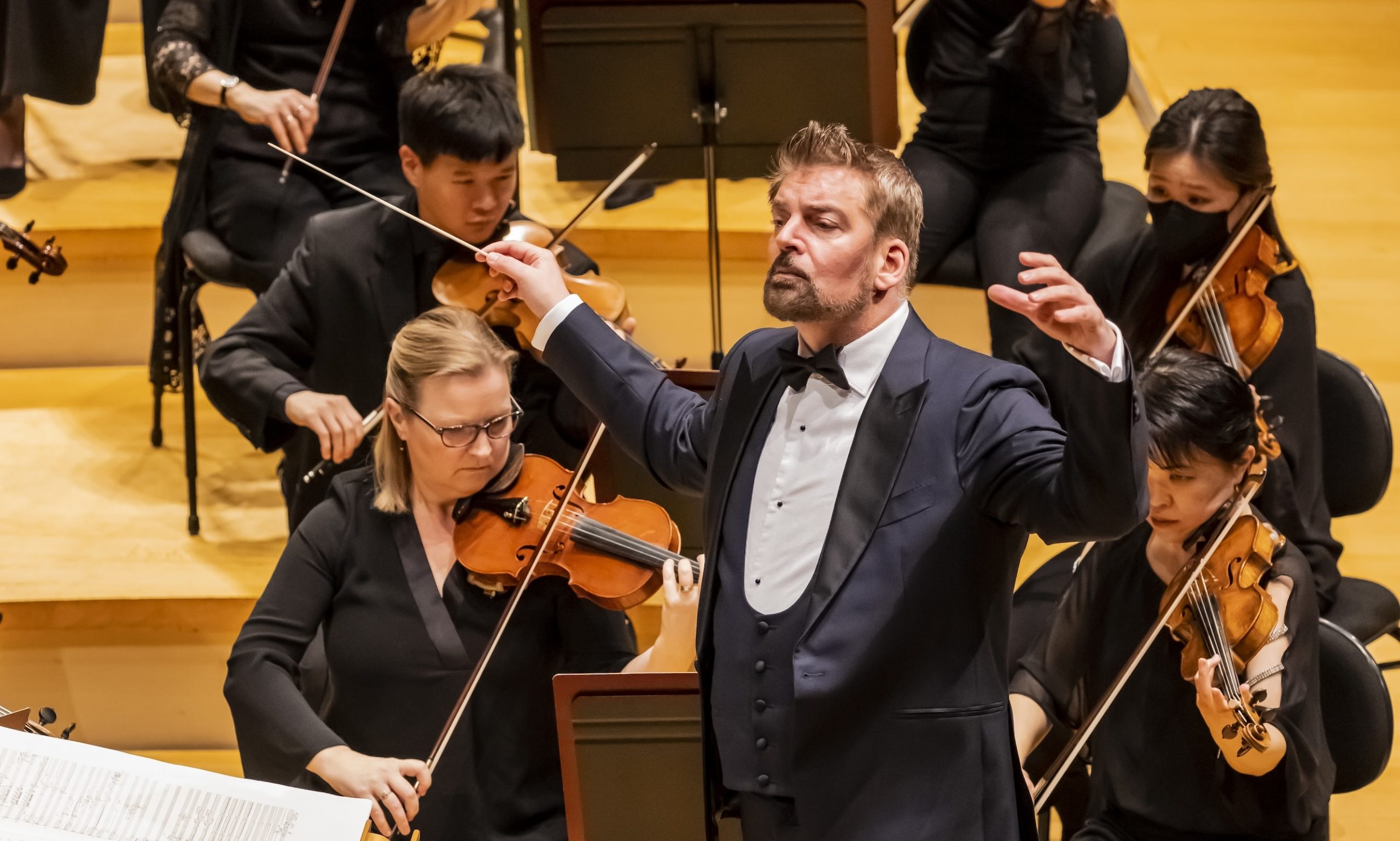 NEW WORLD: Symphony strides into the Pintscher era