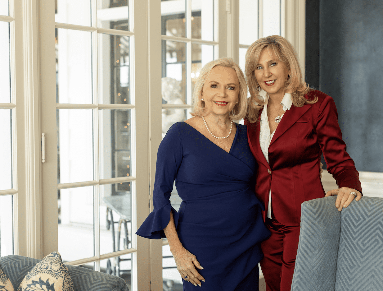 The Lyric Opera Circle's Holiday Luncheon | The Independent The Lyric Opera Circle's Holiday Luncheon | The Independent